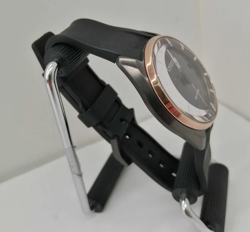 CITIZEN Armbanduhr BZ4006-01E