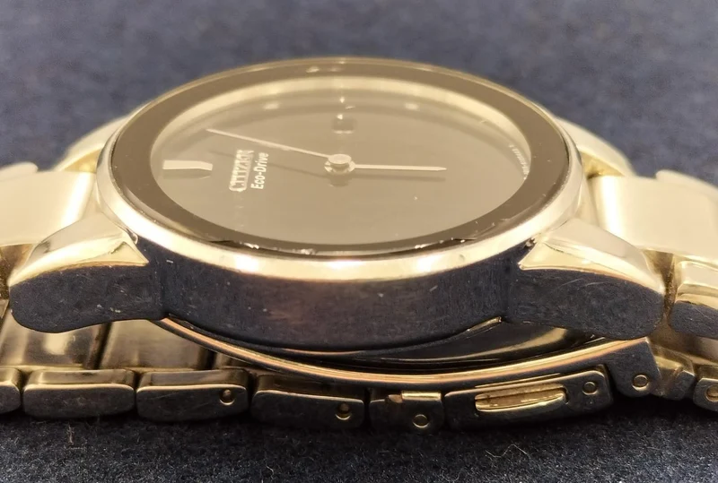 CITIZEN Solar-Armbanduhr J015-S086922
