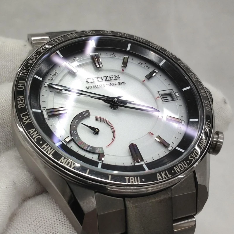 CITIZEN Solar-Funkarmbanduhr F150-T025811