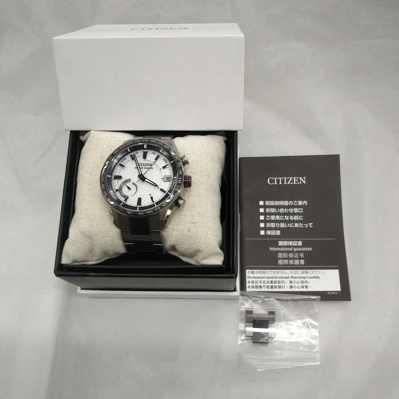 CITIZEN Solar-Funkarmbanduhr F150-T025811