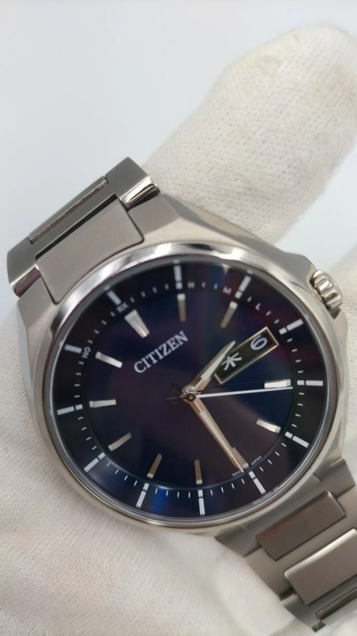 CITIZEN Solar-Funkarmbanduhr AT6050-54L