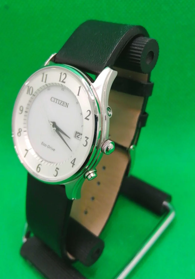 CITIZEN Eco-Drive Armbanduhr AS1060-11A