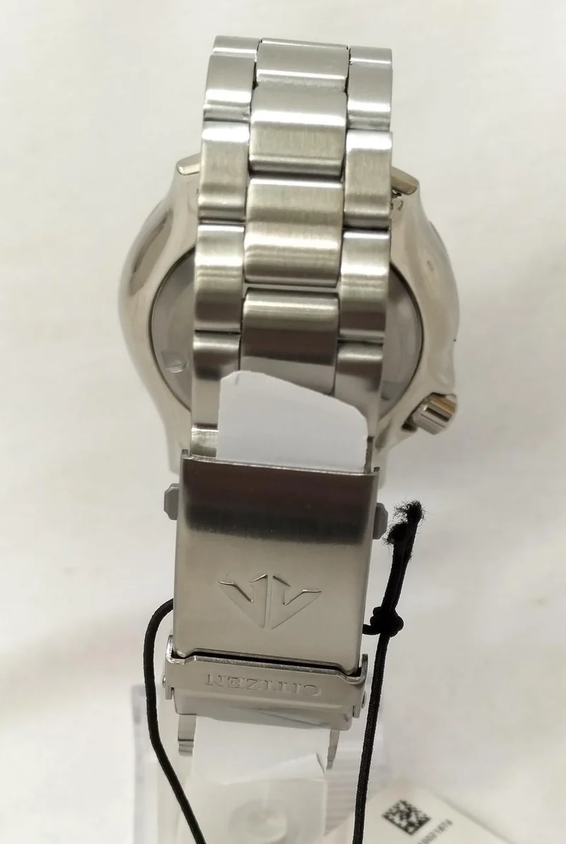 CITIZEN PROMASTER 8204-R014960