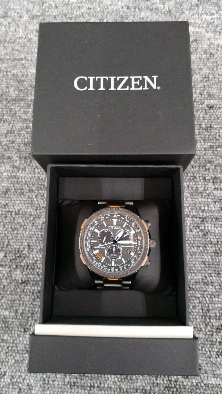 CITIZEN Solar Quartz E660-S115451