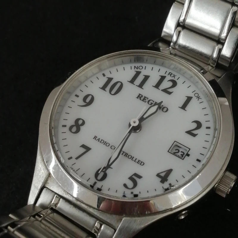 CITIZEN Funkgesteuerte Solaruhr HOF6-0044G03