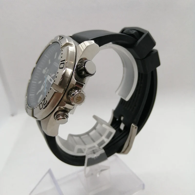 CITIZEN PROMASTER Funkgesteuerte Uhr PMD56-3083