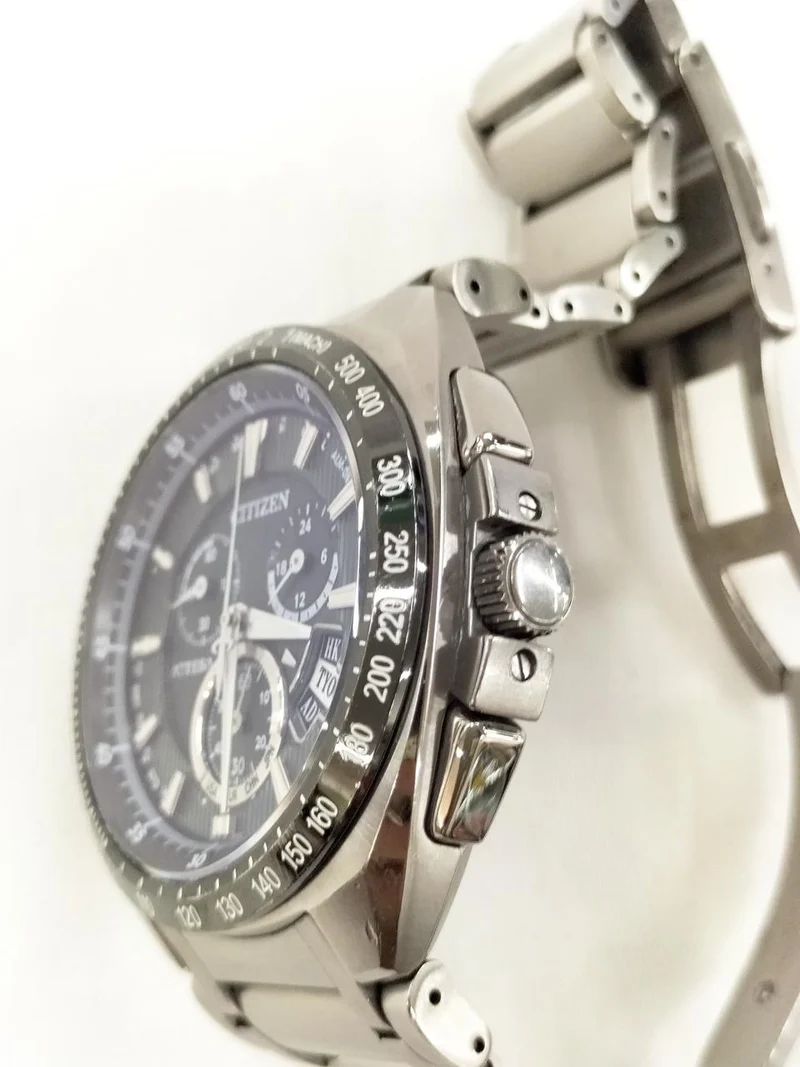 CITIZEN Solar-Armbanduhr CWB0901-02 (H610-TO16782)