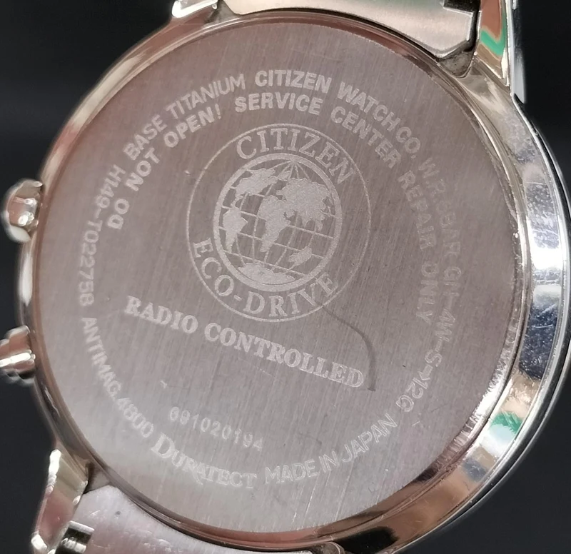 CITIZEN Eco-Drive Funkuhr H149-T022758