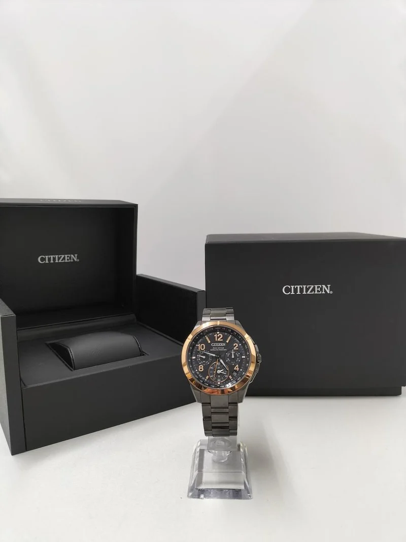 CITIZEN Analoge Armbanduhr F900-T024122