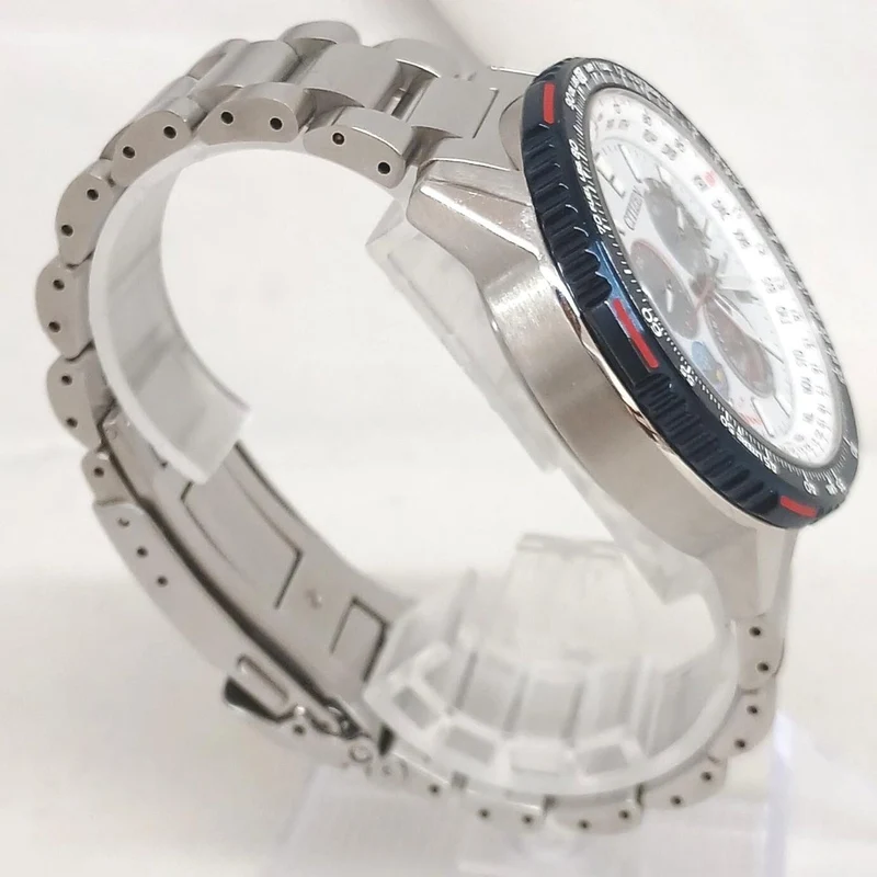 CITIZEN Solar-Funkarmbanduhr E660-S123135