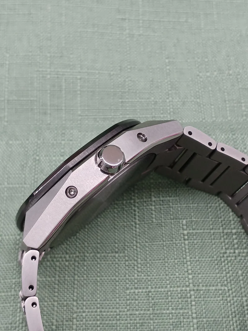 CITIZEN Radio Solar H128-00CWT01