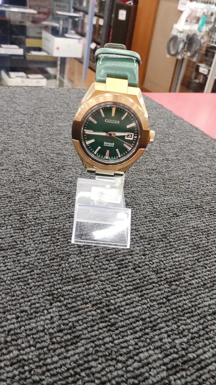 CITIZEN Armbanduhr SERIES8 0950-SQ127688