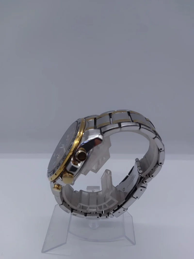 CITIZEN Quarz-Armbanduhr E610-S104840
