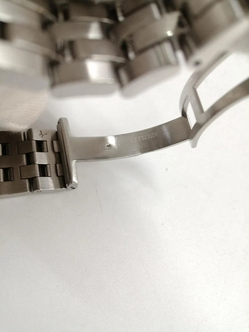 CITIZEN Armbanduhr H820-T021697