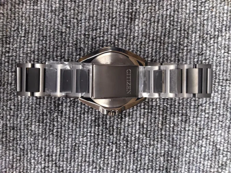 CITIZEN Quarz-Analog-Armbanduhr CB3015-53E