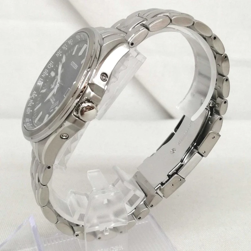 CITIZEN Solar-Funkarmbanduhr CB0011-69L
