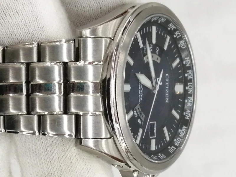 CITIZEN Eco-Drive Armbanduhr H145-S0573545