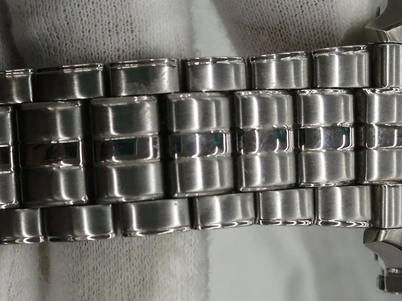 CITIZEN Eco-Drive Armbanduhr H145-S0573545