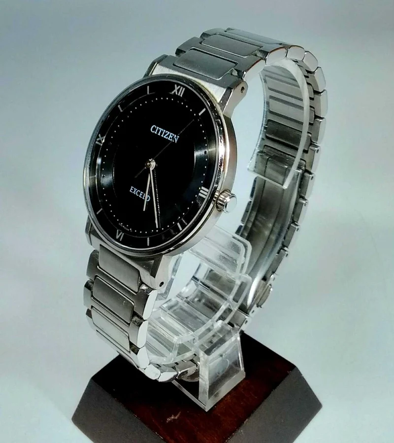 CITIZEN Quarzuhr EXCEED