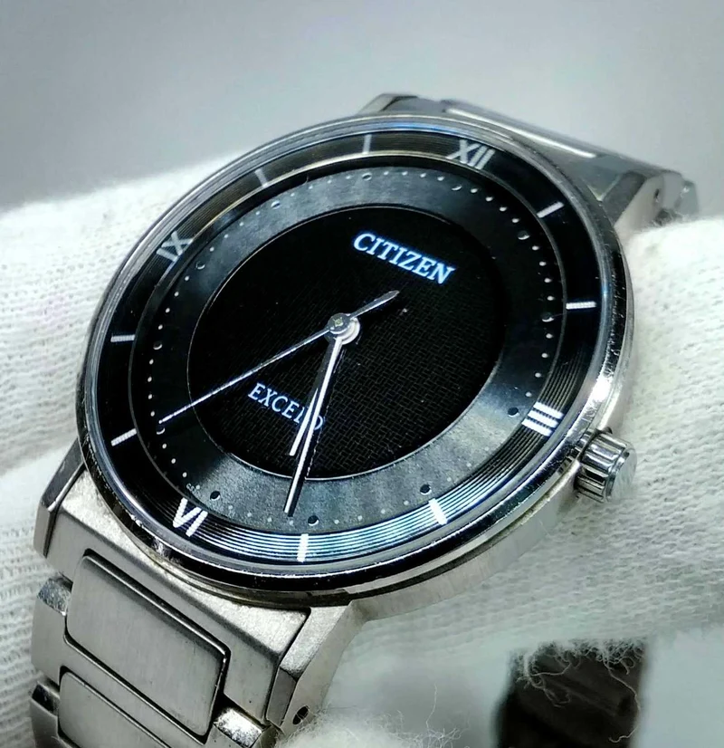 CITIZEN Quarzuhr EXCEED