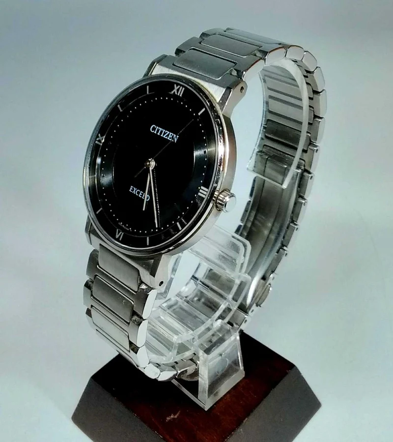 CITIZEN Quarzuhr EXCEED