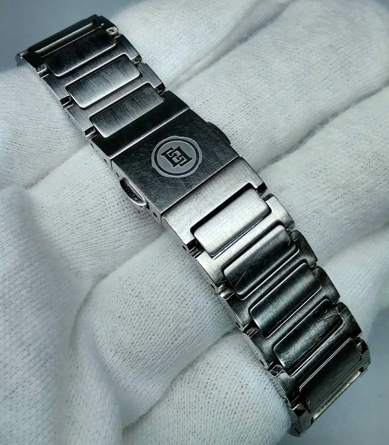 CITIZEN Quarzuhr EXCEED