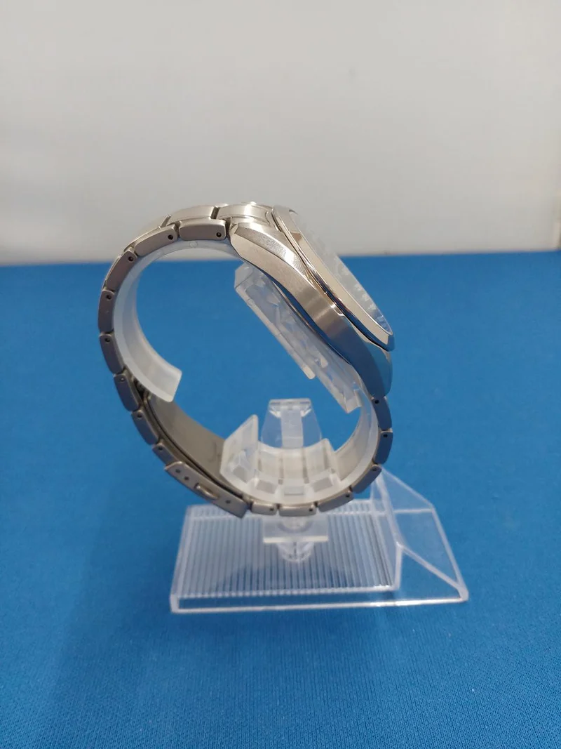 CITIZEN Funkgesteuerte Solar-Armbanduhr H145-A5K0G01 H145-A5K0G01