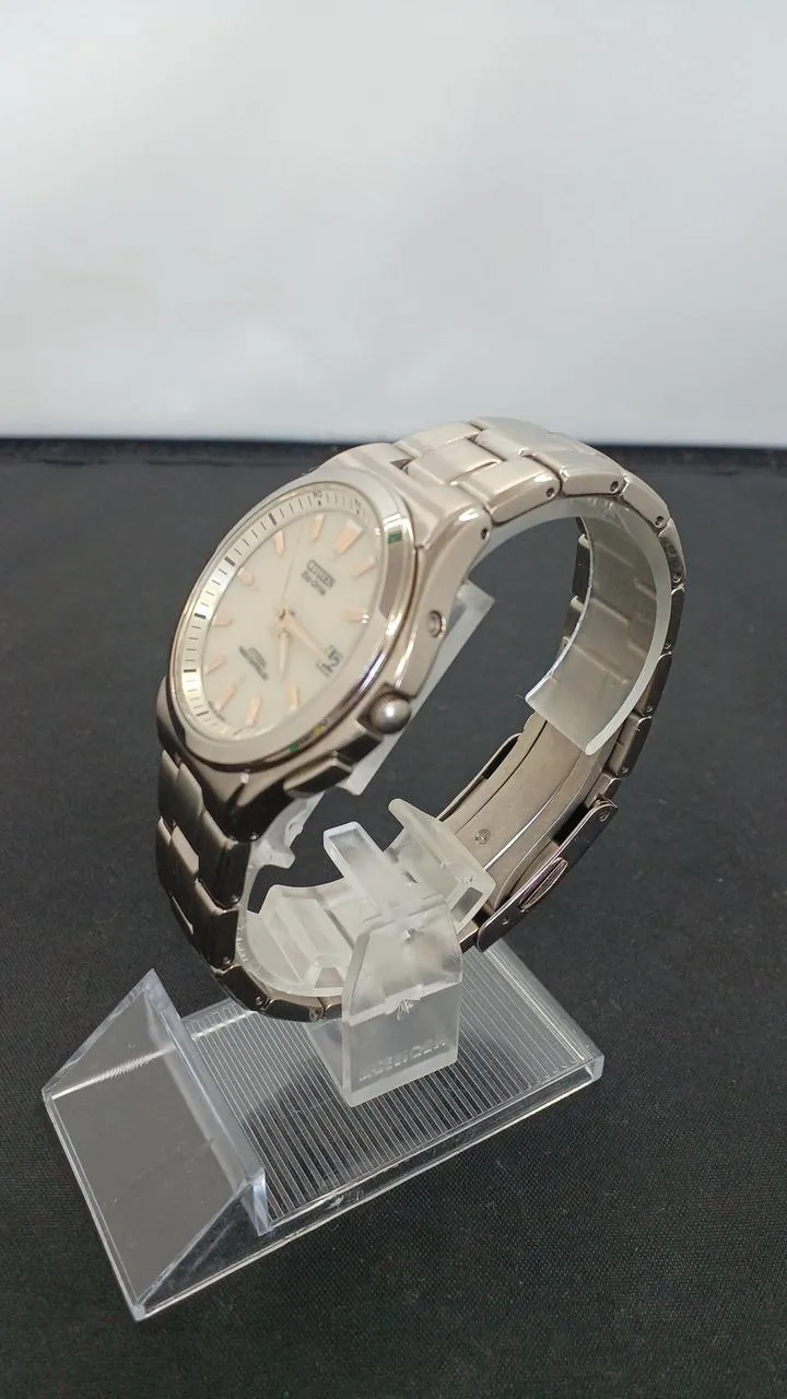 CITIZEN Analog Solar Radio Wave H110-T011331
