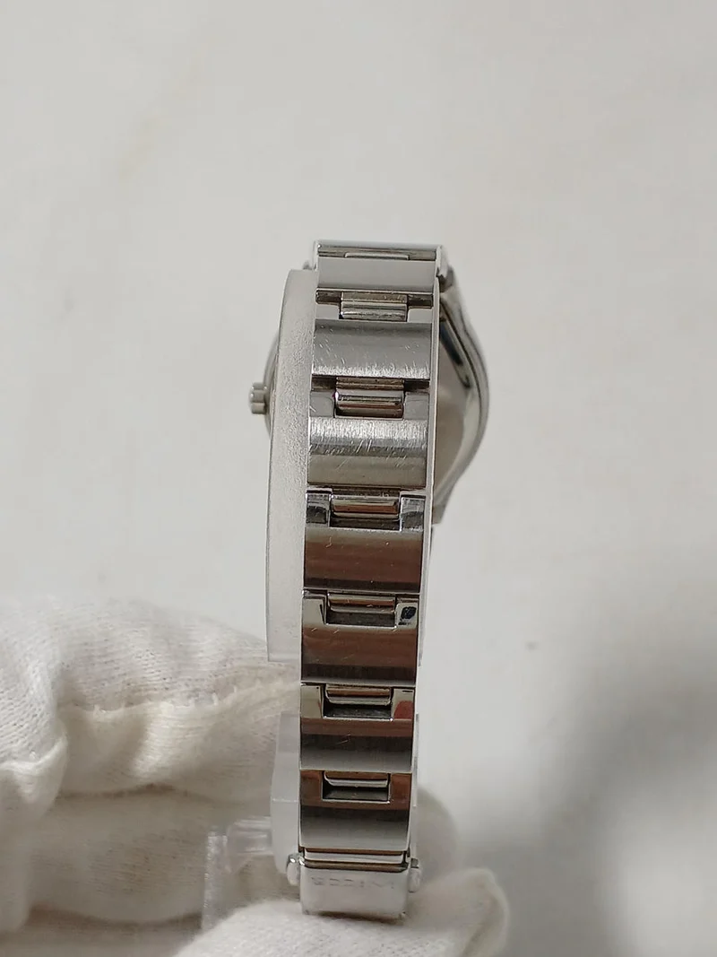 CITIZEN WICCA Eco-Drive E001-S027110