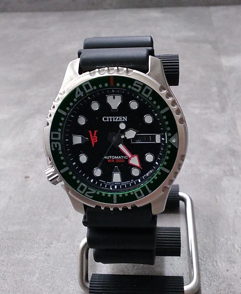 CITIZEN Kamen Rider V3 Armbanduhr GN-4-S