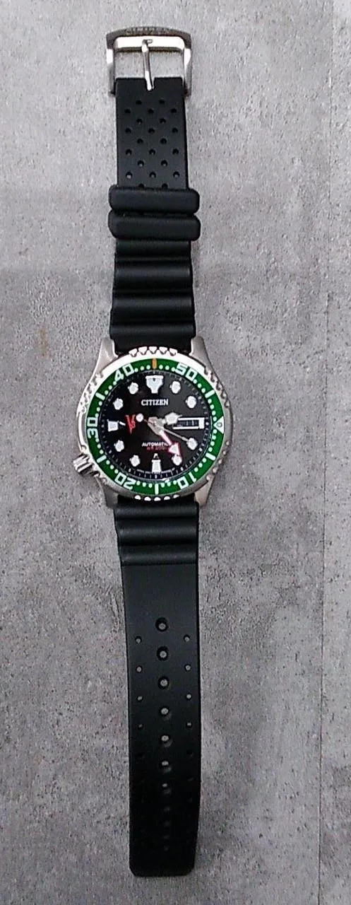 CITIZEN Kamen Rider V3 Armbanduhr GN-4-S