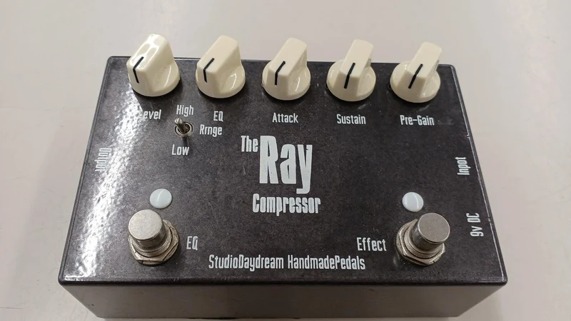 STUDIO DAYDREAM Effektpedal: DER RAY COMPRESSOR
