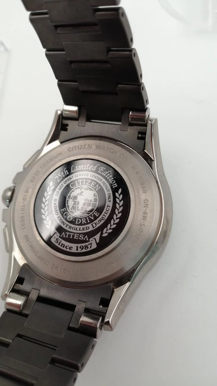 CITIZEN ATTESA ECO-DRIVE Funkgesteuertes Solarfahrzeug H610-T018891