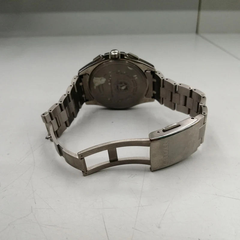 CITIZEN Eco-Drive Analog-Armbanduhr H804-TO18696
