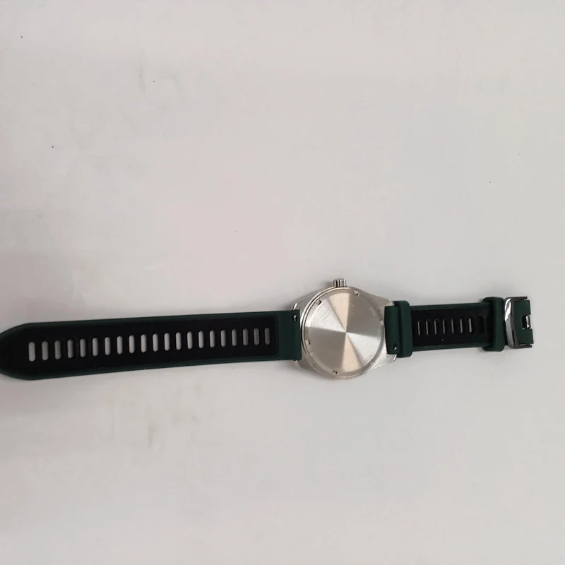 CITIZEN Solar Quartz J810-003PW03