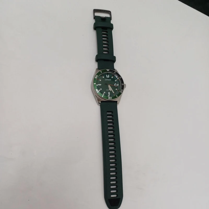 CITIZEN Solar Quartz J810-003PW03