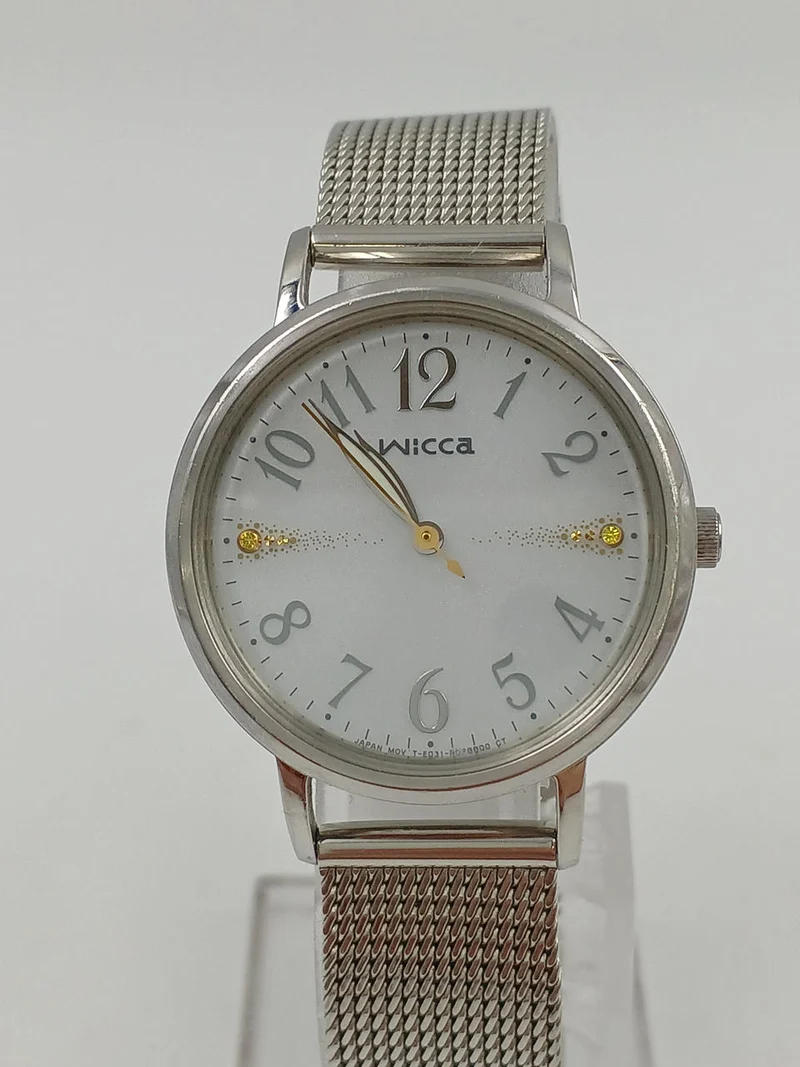 CITIZEN WICCA Solar-Quarz-Armbanduhr E031-R011880