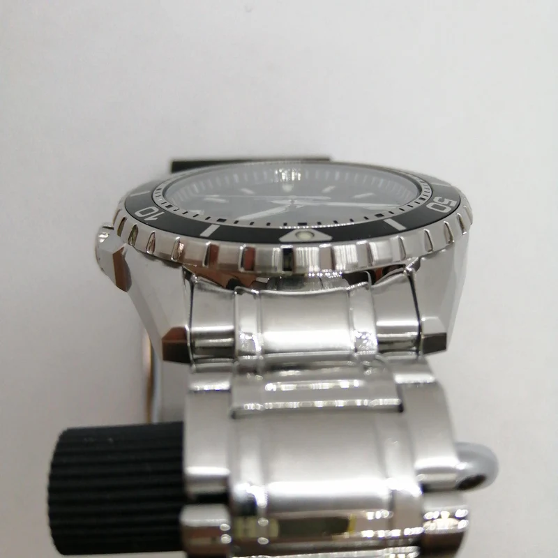 CITIZEN Solar-Taucheruhr E168-S111501