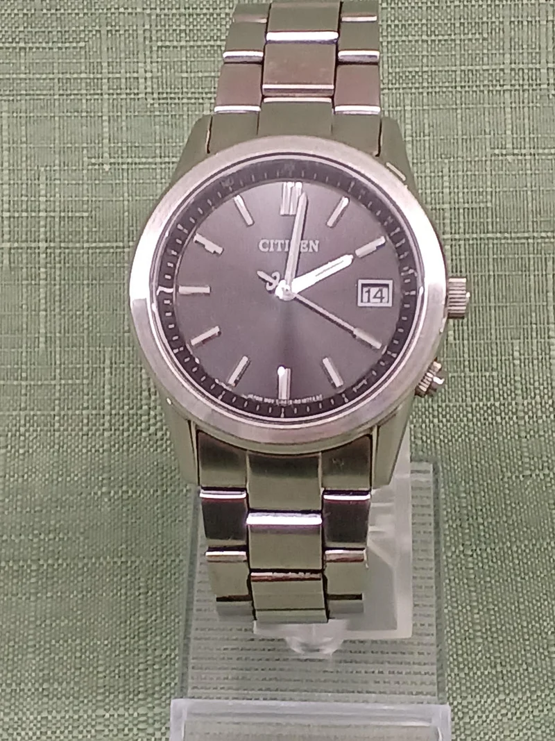 CITIZEN Eco-Drive Solaruhr H415-R005677