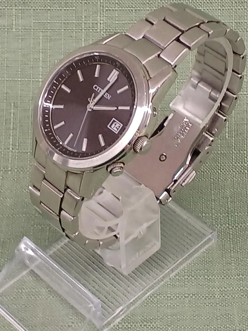 CITIZEN Eco-Drive Solaruhr H415-R005677