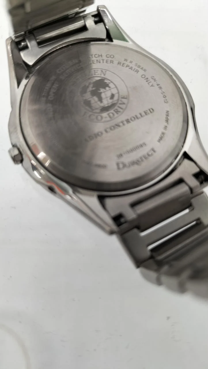 CITIZEN Armbanduhr (Funkuhr) H110-T020011