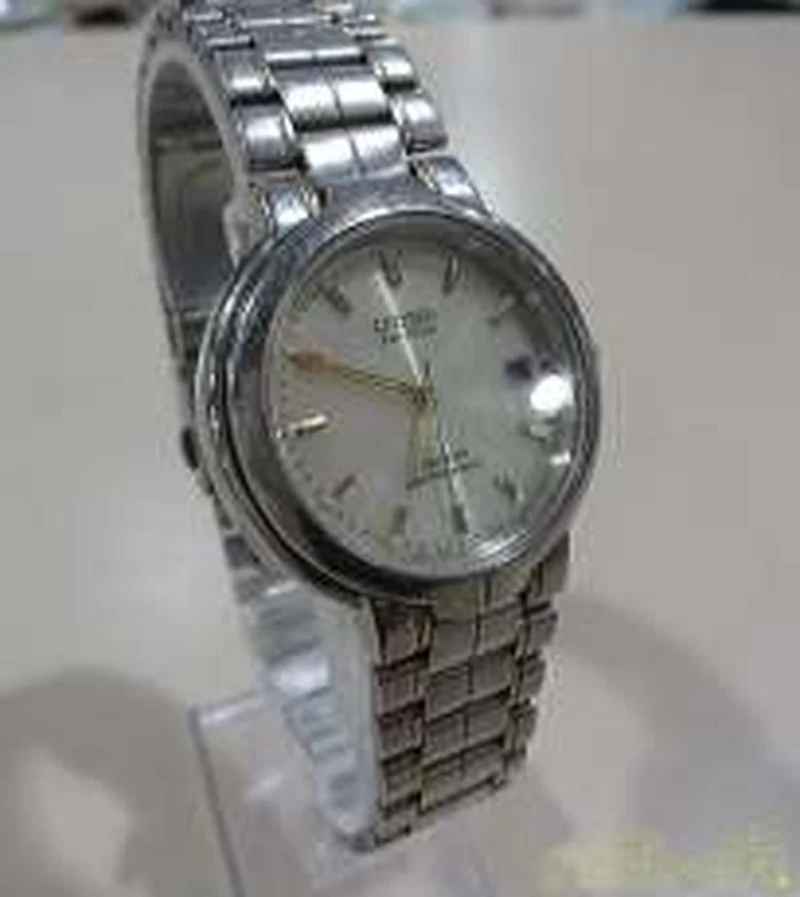 CITIZEN Quarz-Analog-Armbanduhr E110-S95633