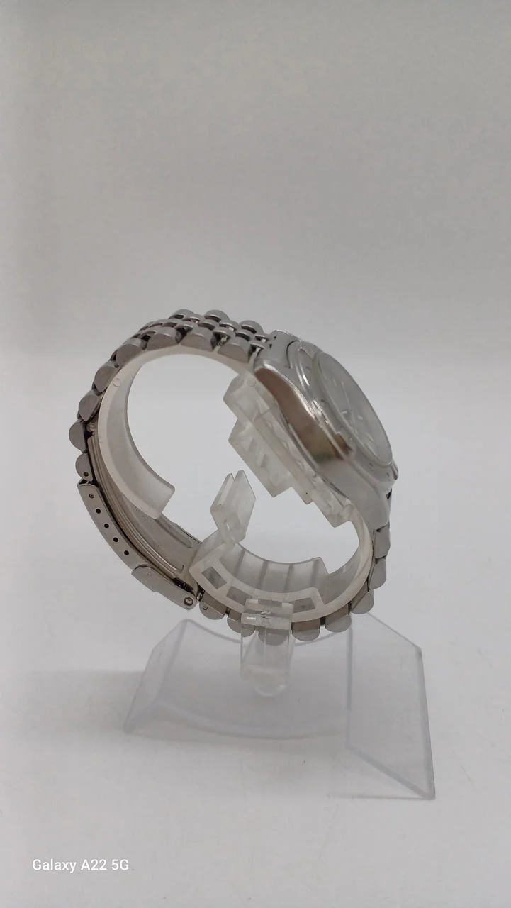SEIKO Quarz-Armbanduhr AVENUE 7N35-6A00