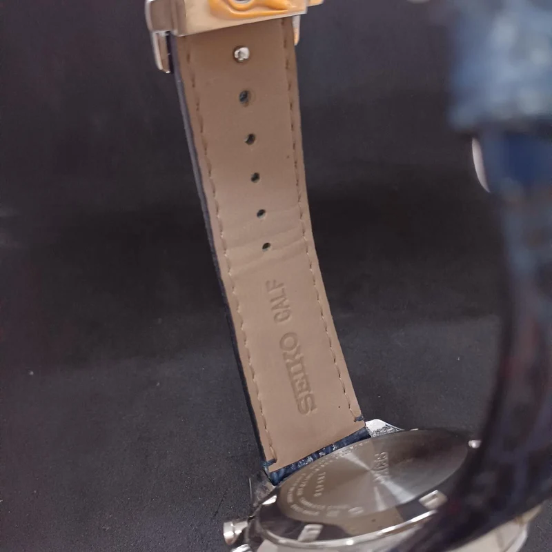 SEIKO Armbanduhr 8T69-00D0