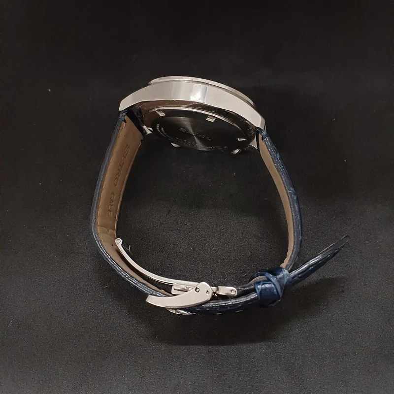 SEIKO Armbanduhr 8T69-00D0