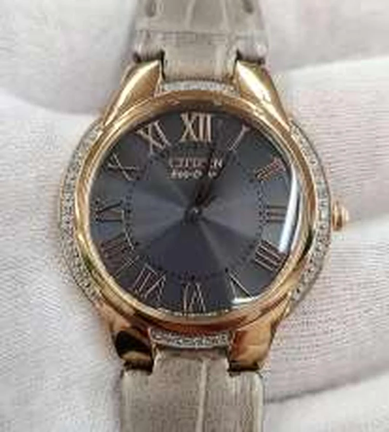 CITIZEN Eco-Drive Lünette Diamant E031-S080509