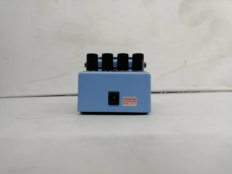 BOSS Effektpedal: CEB-3