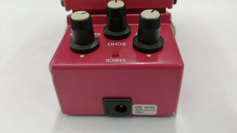 BOSS Effektpedal DM-3