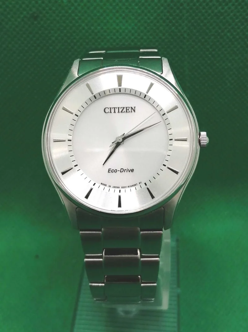 CITIZEN Eco-Drive Armbanduhr EM0400-51A