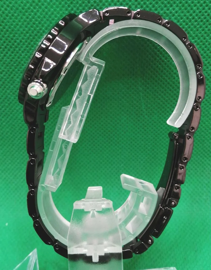 CITIZEN Eco-Drive xC E068-T017266
